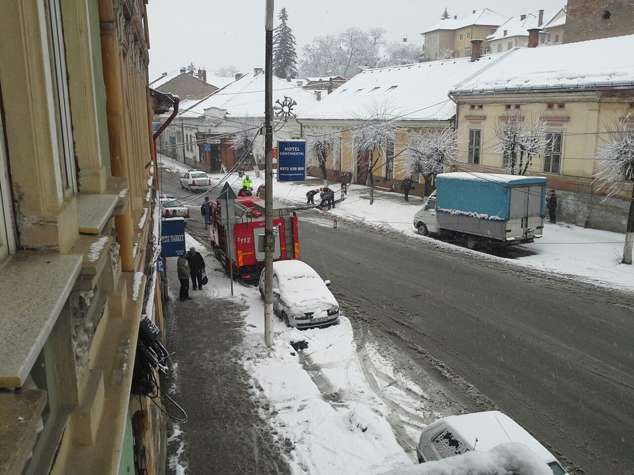 leszakadt oszlop3