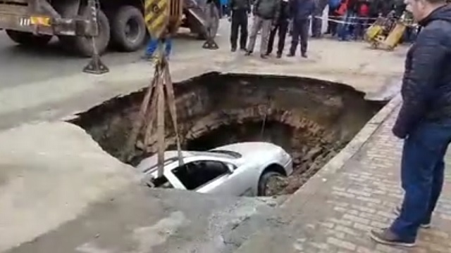 auto-fold-nyelte.jpg