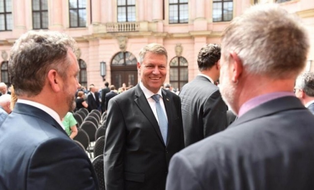 iohannis-1.jpg